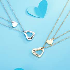 Double layer Mama Peach Heart Hollow Heart Pendant Heart shaped Necklace Collar Chain Mother's Day Gift